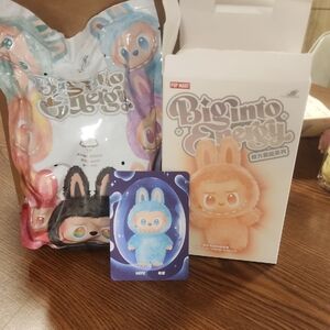 Big into Energy Hope Labubu